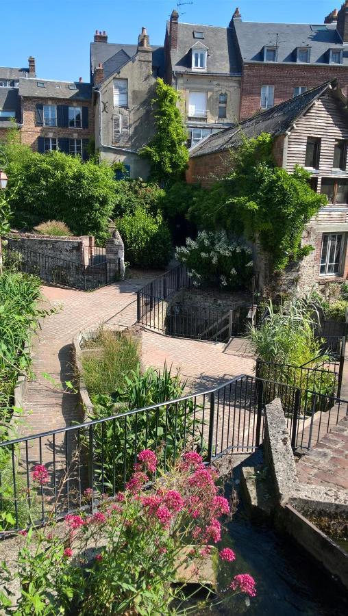 Appartement Le Louis Dort Au Calme Équemauville Dış mekan fotoğraf
